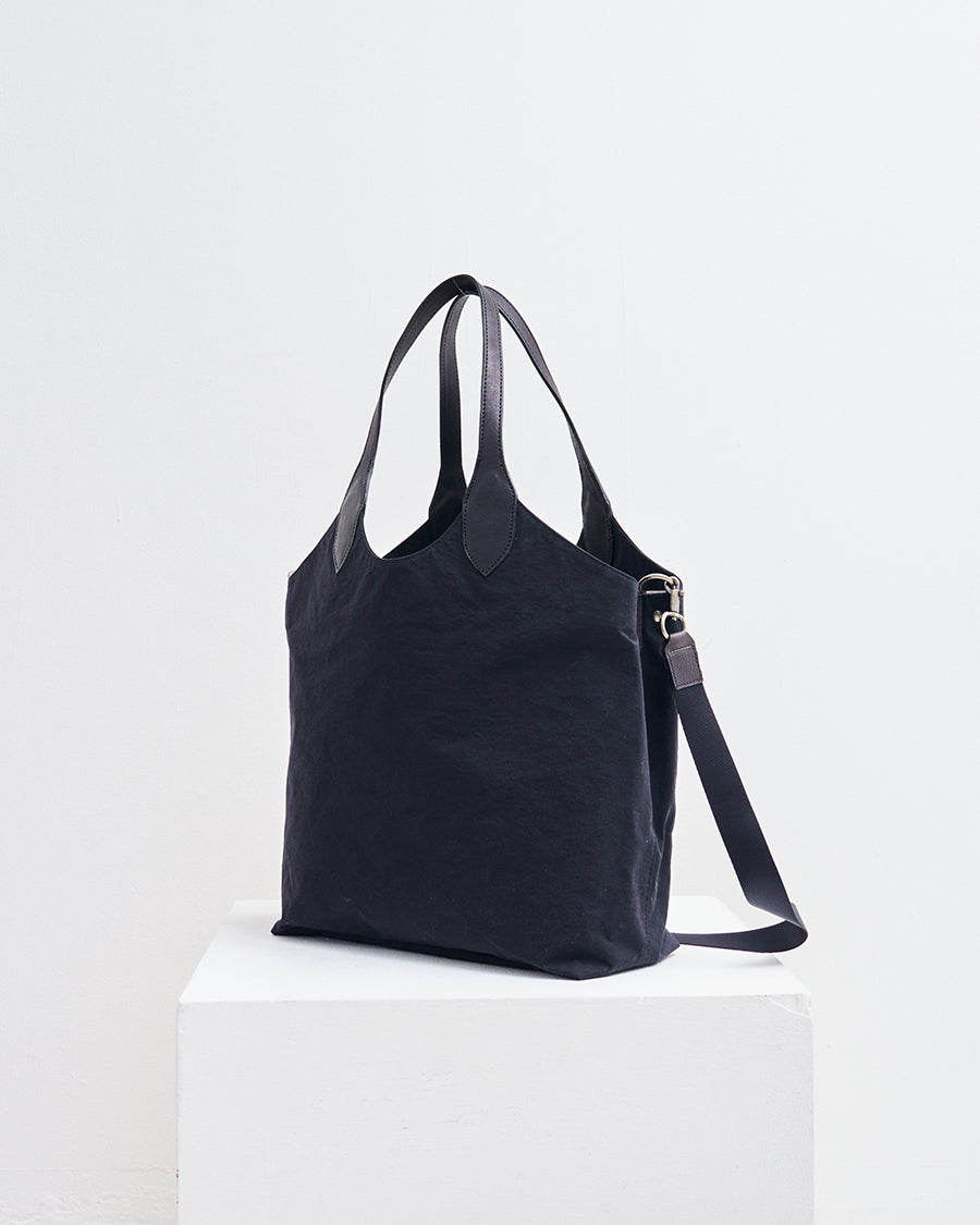 BASE TOTE – POMTATA | ポンタタ Official Online Store