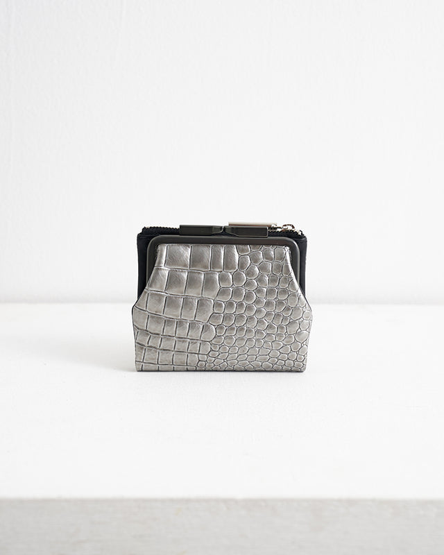 CORO LZIP FRAME PURSE SHORT