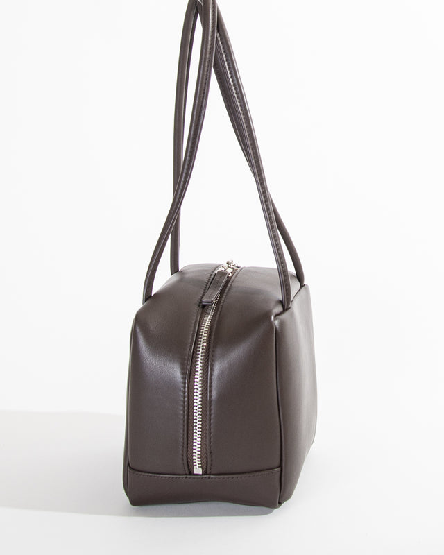 ARC POUCH BOSTON BAG