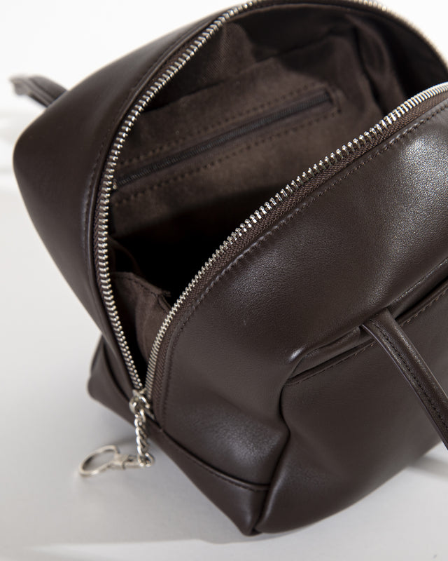 ARC POUCH BOSTON BAG